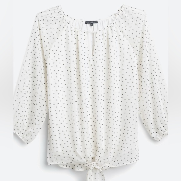 Off white front tie  blouse very soft and comfortable - Picture 3 of 3